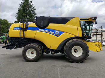 Kombajn harvester New Holland CX 8.90: slika 2