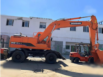 Bager na kolesih DOOSAN DH210W-7