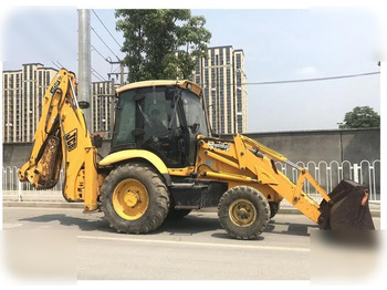 Bager nakladalec JCB 3CX