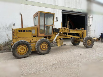 Greder KOMATSU GD511A: slika 3