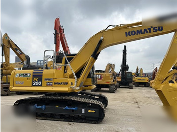 Bager goseničar KOMATSU PC200-8: slika 5