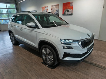 SUV Skoda Karoq Style 1,5TSI DSG*AHK-VORBER*NAVI*LED*R-KAM: slika 3