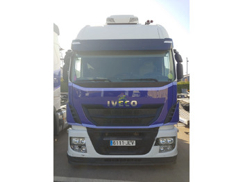 Tovornjak avtotransporter IVECO