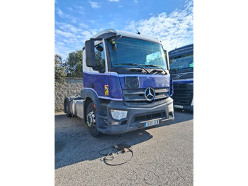 Vlačilec Mercedes 1843LS: slika 3