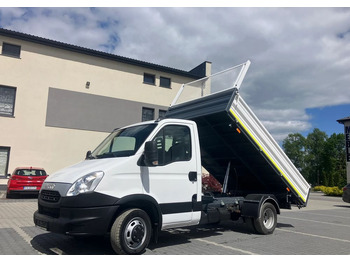 Dostavno vozilo prekucnik IVECO Daily 35c13