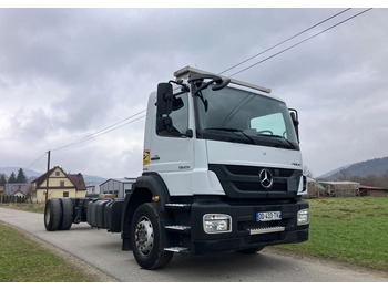 Tovornjak-šasija MERCEDES-BENZ Axor 1829