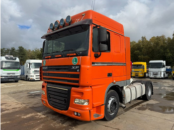 Vlačilec DAF XF 105 460
