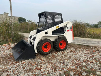 Mini nakladalec BOBCAT S130