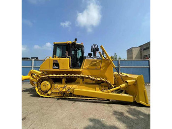 Buldožer KOMATSU D65