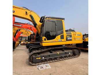 Bager KOMATSU PC200-8