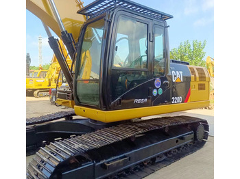 Bager CATERPILLAR 320D