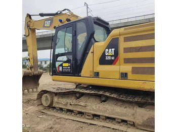 Bager goseničar CATERPILLAR 320GC