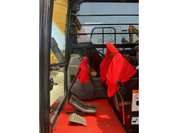 Bager goseničar CATERPILLAR 323D2L: slika 3