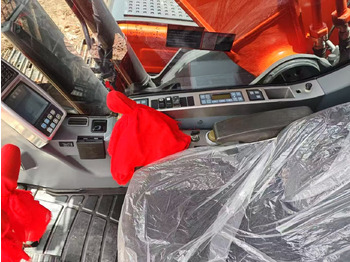 Bager goseničar DOOSAN DX300: slika 5