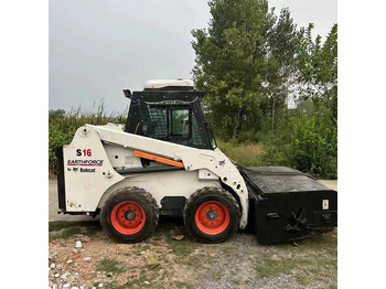 Mini nakladalec BOBCAT S16