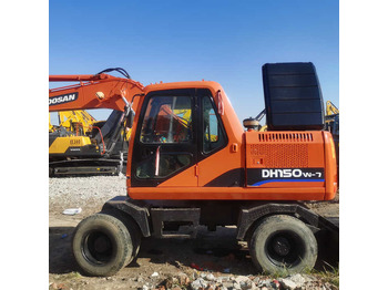 Bager na kolesih DOOSAN DH150W-7