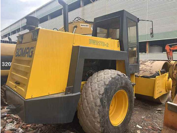 Kompaktor Used Heavy Construction Equipment BW217D Second Hand Road Rollers Used Machine Hot Sale [ Copy ]: slika 5
