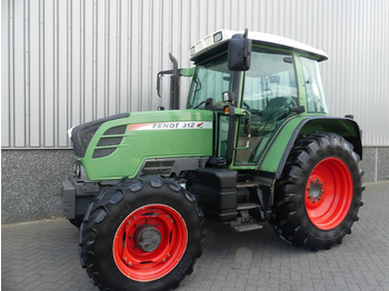 Traktor FENDT 312 Vario