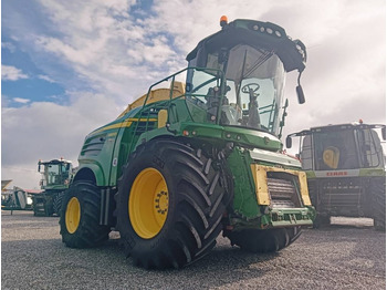 Kombajn za krmo John Deere 8800: slika 4