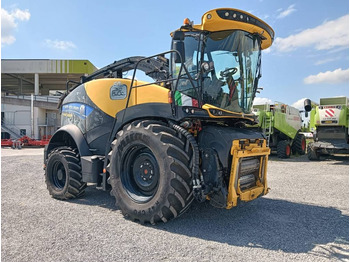 Kombajn za krmo NEW HOLLAND