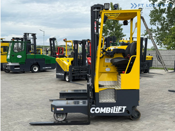 Nov 4-potni viličar s pomičnim teleskopom COMBILIFT MR / ELECTRIC / TRIPLEX – 6000MM / FULL FREE LIFT / WIDE POSITIONER / FORK SIDESHIFT / ONLY 1400 HOURS / LIKE NEW: slika 2