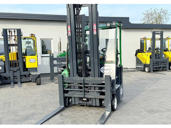 4-potni viličar s pomičnim teleskopom Combilift C3000CB / LPG / TRIPLEX – 6500MM / FREE LIFT / FORK POSITIONER / SIDE SHIFT / EXCELLENT CONDITION: slika 3