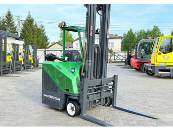 4-potni viličar s pomičnim teleskopom Combilift C3000CB / LPG / TRIPLEX – 6500MM / FREE LIFT / FORK POSITIONER / SIDE SHIFT / EXCELLENT CONDITION: slika 5