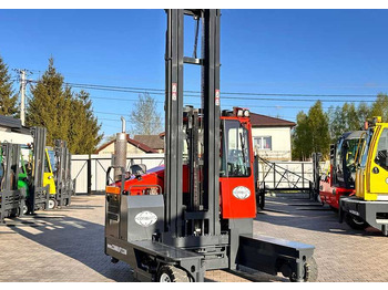 4-potni viličar s pomičnim teleskopom Combilift COMBILIFT C4000 – TRIPLEX 9300 mm – Year 2017 – GAS – FREE LIFT – FORK SIDE SHIFT – CONDITION 5/5: slika 5