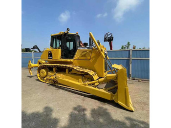 Buldožer KOMATSU D65
