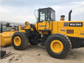 Kolesni nakladalec KOMATSU WA380-3: slika 4