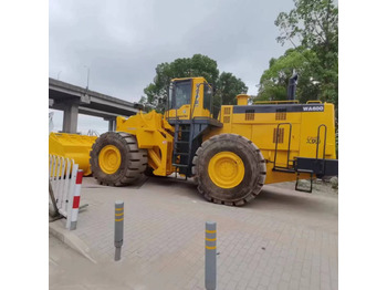 Kolesni nakladalec KOMATSU WA600-3