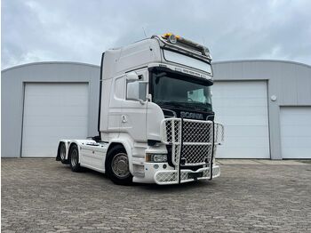 Vlačilec SCANIA R 730