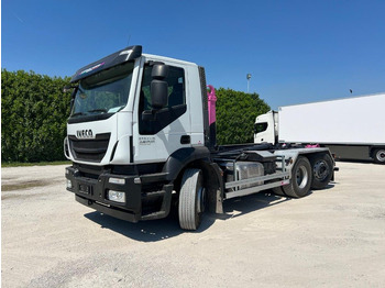 Kotalni prekucni tovornjak IVECO Stralis 460