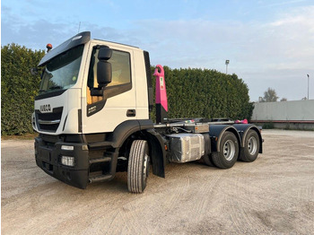 Kotalni prekucni tovornjak IVECO Stralis 460
