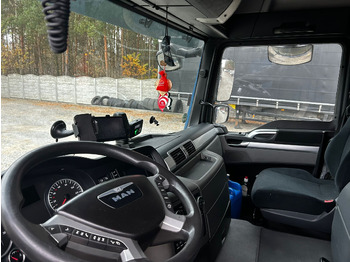 Tovornjak avtotransporter za transport težkih strojev MAN TGL: slika 4