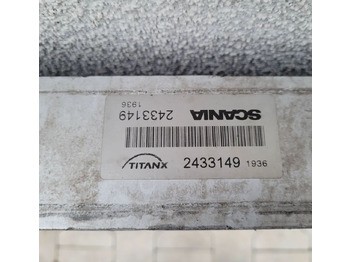 Vmesni hladilnik za Tovornjak INTERCOOLER SCANIA R S NGT OM 82316694: slika 3