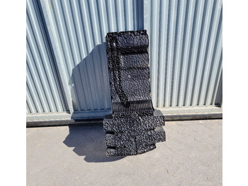 Oljno korito MAN TGX