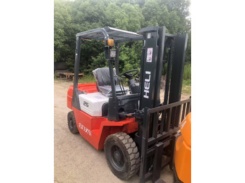 Diesel viličar HELI