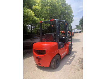 Diesel viličar HELI