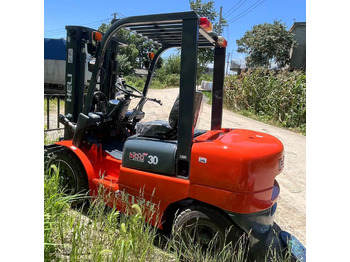 Diesel viličar HELI