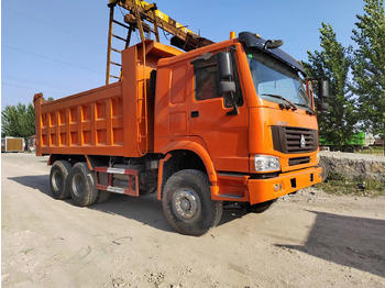 Tovornjak prekucnik SINOTRUK HOWO