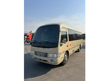 Potovalni avtobus TOYOTA