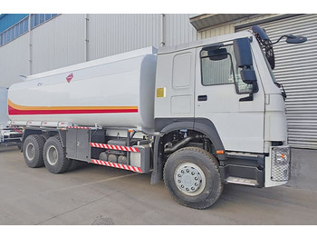 SINOTRUK Sinotruk Howo Fuel Tanker Truck Price for Sale in Ghana lizing SINOTRUK Sinotruk Howo Fuel Tanker Truck Price for Sale in Ghana: slika 1 SINOTRUK Sinotruk Howo Fuel Tanker Truck Price for Sale in Ghana lizing SINOTRUK Sinotruk Howo Fuel Tanker Truck Price for Sale in Ghana: slika 1
