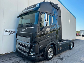 Vlačilec VOLVO FH 750