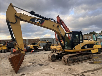 Bager goseničar CATERPILLAR 320D