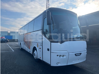 Potovalni avtobus BOVA