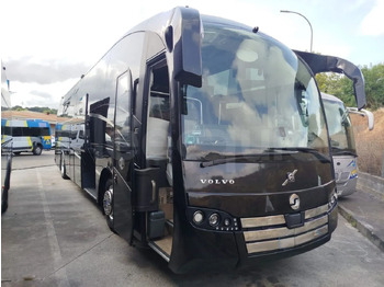 Potovalni avtobus VOLVO