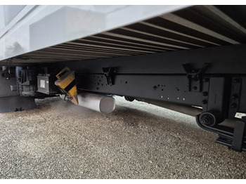 Dostavno vozilo z zabojnikom Nissan ATLEON 3.0 150KM: slika 5 Dostavno vozilo z zabojnikom Nissan ATLEON 3.0 150KM: slika 5