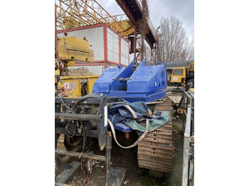 Teleskopska dvižna ploščad AICHI