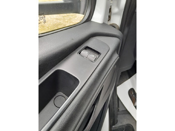 Dostavno vozilo s kesonom MERCEDES-BENZ Sprinter: slika 4